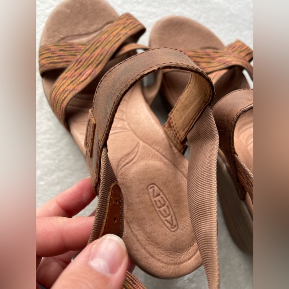Keen Wedge Sandals Tan Size 7 - Picture 6 of 11